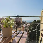 159 A - Premium Chiado -lisbon Апартаменты Лиссабон