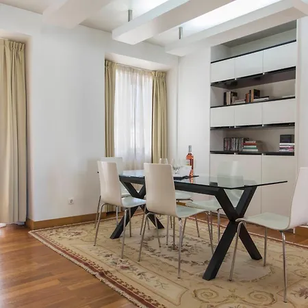 Charming In Chiado - Apartman