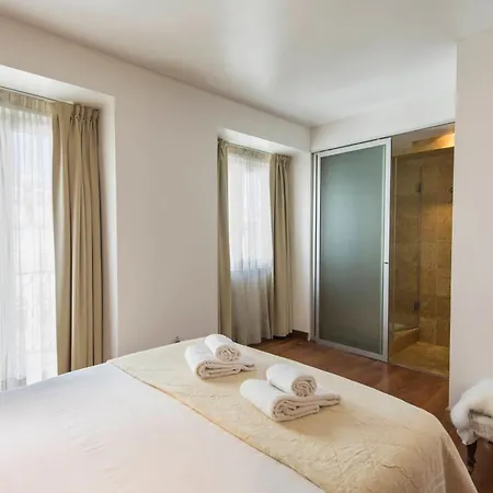 159 A - Premium Chiado -lisbon Lisboa